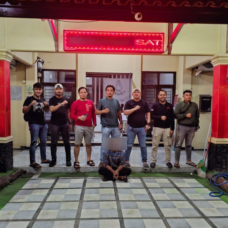 Bak Spiderman, Pelaku Pencurian di Alfamart Diringkus Resmob Polres Indramayu