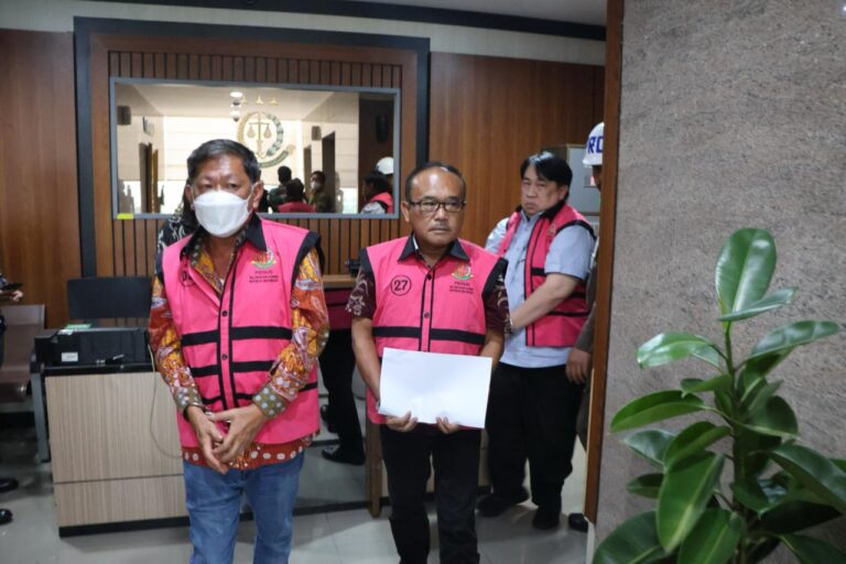 Tim Penyidik Kembali Menetapkan 5 Orang Tersangka Baru dalam Perkara Komoditas Timah