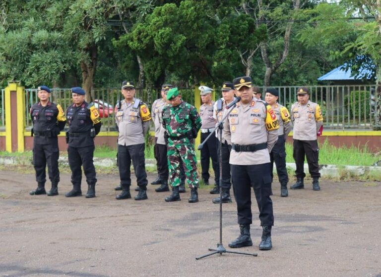 Kapolda Kalbar Turunkan 2 SST Pasukan, Amankan Rapat Pleno Terbuka Tingkat Kabupaten