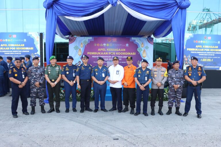 Kapolres Pelabuhan Tanjung Priok Hadiri Apel Gelar Pasukan Penyelenggaraan Angkutan Laut Lebaran Tahun 2024