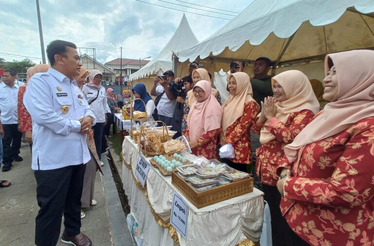 Pj Bupati Majalengka Buka Bazzar Ramadhan 1445 H/2024 M