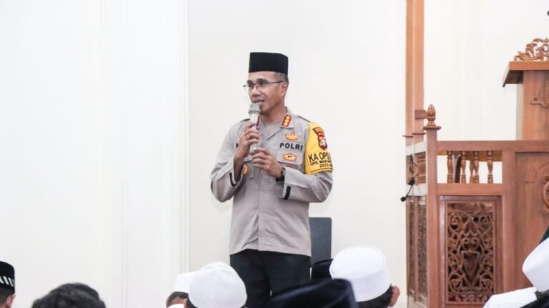 Kapolres Metro Jaktim Hadiri Buka Puasa Bersama Dengan Keluarga Besar FPMM Se-Jabodetabek