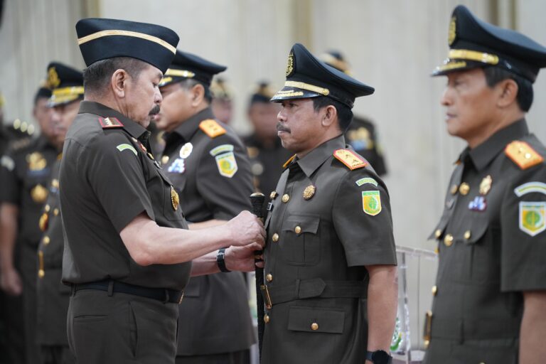 Jaksa Agung ST Burhanuddin: “Jabatan Bisa Menjadi Berkah yang Membawa Kebahagiaan Atau Juga Menjadi Hukuman yang Membawa Keburukan, Tergantung dari Niat Pejabat Yang Mengembannya”