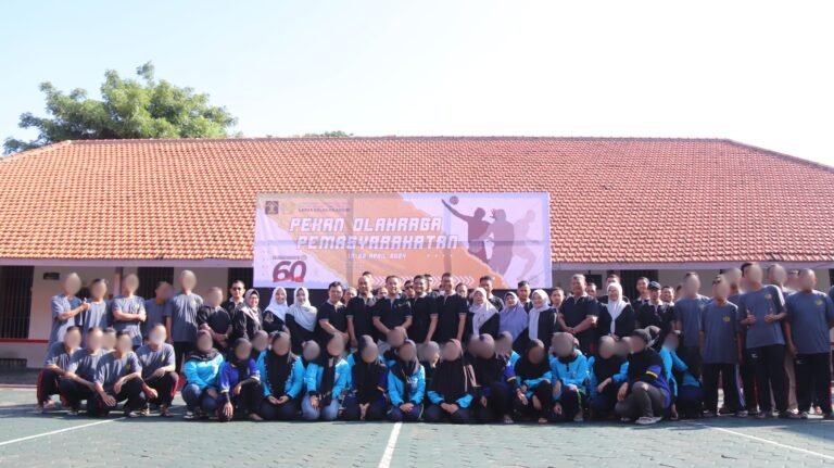 Hari Bakti Pemasyarakatan Ke-60, Lapas Kediri Gelar Upacara Pembukaan Pekan Olahraga