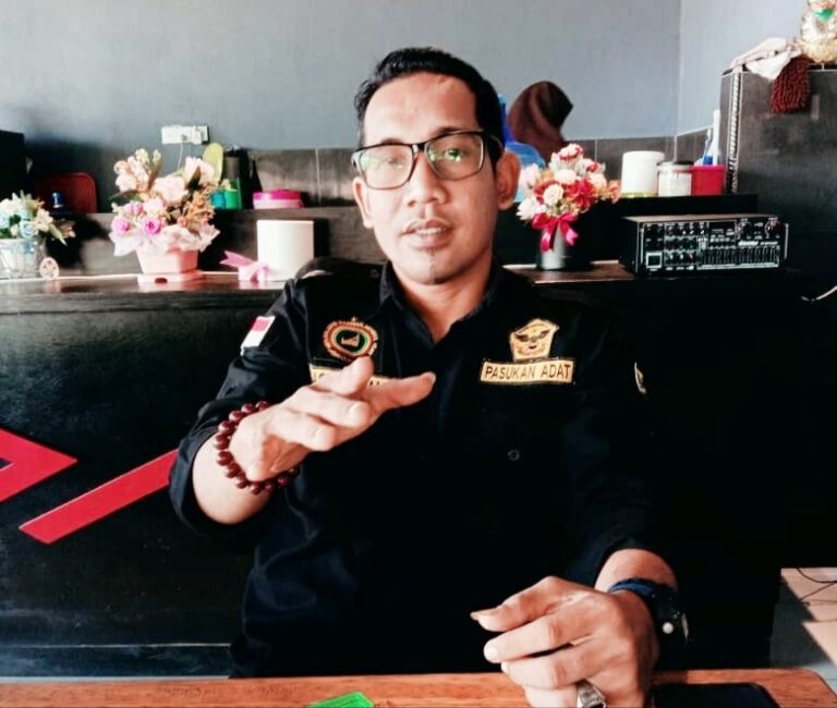 Gagak Hitam Kabupaten Lingga Tanggapi Serius Persoalan Pencemaran Lingkungan Dibantaran Muara Sungai Desa Sungai Buluh