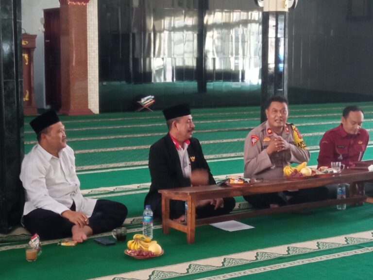 Kapolsek Jatiwangi dan Forkopincam Hadiri Rapat Pleno PAW Pengurus MUI Kecamatan Jatiwangi