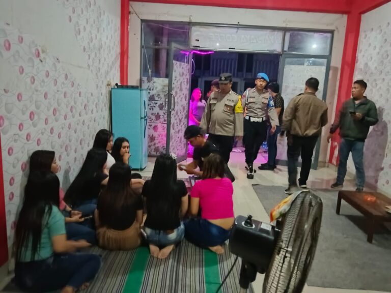 Ciptakan Kamtibmas Kondusif, Polsek Gempol Gelar Operasi Gabungan Tiga Pilar