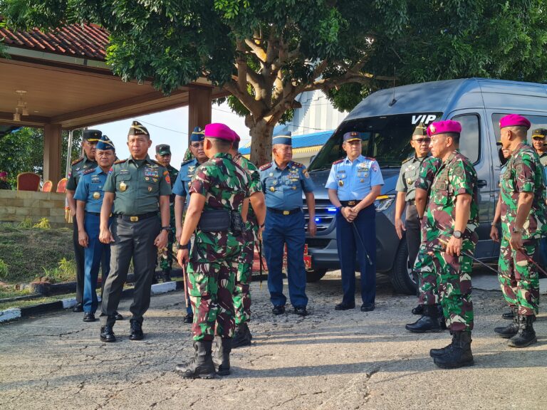 Pangkoopsud I Dampingi Kuker Panglima TNI ke Jajaran TNI Wilayah Kepulauan Riau.