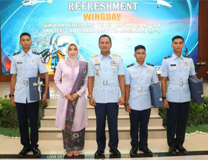Kaskoopsud I Hadiri Upacara Wingday Sekbang TNI AU A-104 dan Sekbang PTTA A-6 di Lanud Adisutjipto