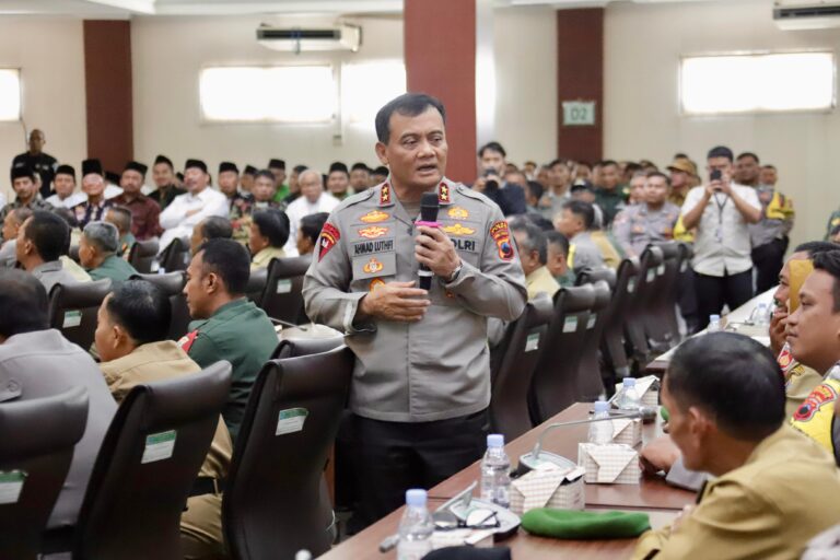 Irjen Pol Ahmad Luthfi Minta seluruh Kapolsek di Brebes libatkan Tokoh Agama Bentuk Empat Pilar di Desa