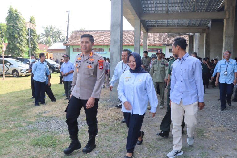 Polresta Sleman dan Dinas Pertanian Kabupaten Sleman Gelar Kick Off Sinergitas Pembangunan Pertanian di Sumberrahayu Moyudan