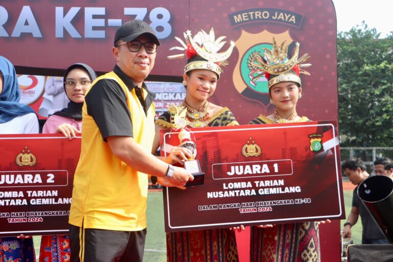 Polda Metro Jaya Beri Hadiah Pemenang Perlombaan Kapolda Cup 2024