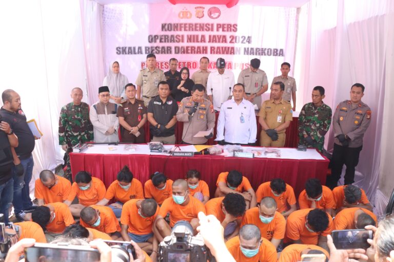 Polrestro Jakpus Lakukan Operasi Skala Besar, Tangkap 26 Tersangka Narkoba dan menyita 2 Kg Sabu di Kalipasir