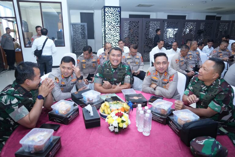 Kapolres Majalengka Hadiri Rapat Koordinasi Lintas Sektoral Operasi “Mantap Praja Lodaya-2024” untuk Pengamanan Pilkada