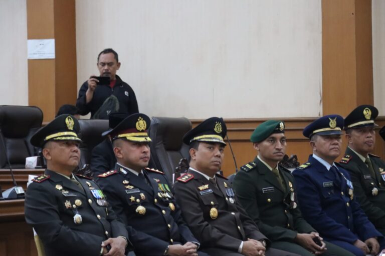 Kapolres Majalengka Hadiri Rapat Paripurna DPRD Kabupaten Majalengka, Agenda Mendengarkan Pidato Kenegaraan Presiden RI