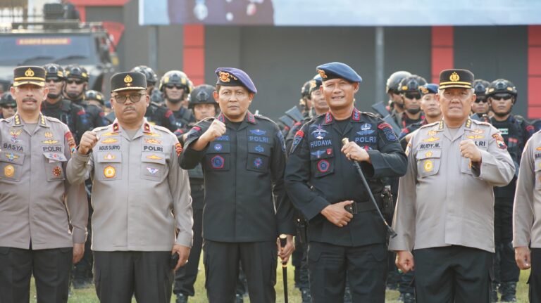Sat Brimob Sebagai Power On Hand Kapolda Jateng: Menjaga Amanah Dan Kepercayaan Rakyat