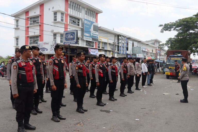 Wakapolres Majalengka Pimpin Pengamanan Kirab Budaya Indonesia Maju 2024 di Jatiwangi Square
