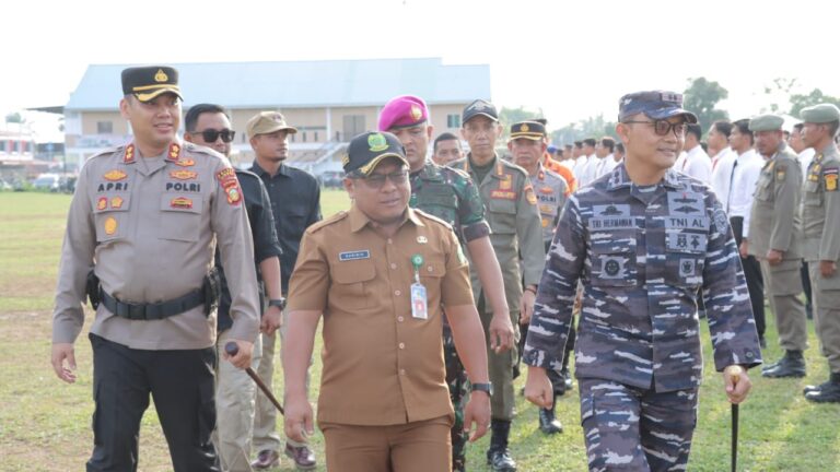 Sukseskan Pilkada 2024, Polres Lingga Laksanakan Apel Gelar Pasukan dan Simulasi Sispamkota