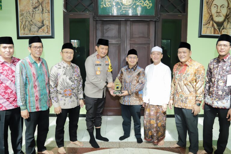 Sinergi Polda Jateng, Ulama serta Santri; Bersama Membangun Jawa Tengah Yang Aman
