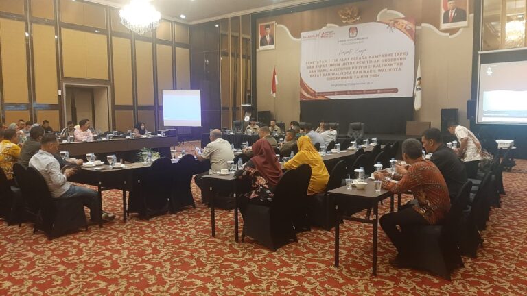 Polres Singkawang Lakukan Pengamanan Kegiatan Rapat Kerja Terkait Penetapan Titik APK dan Rapat Umum