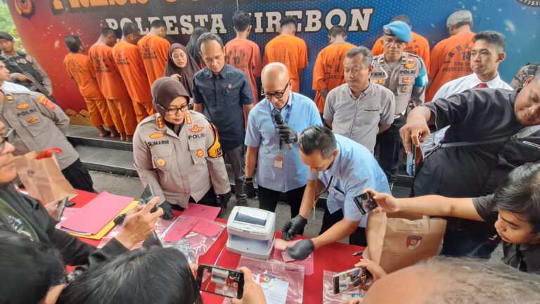 Polsek Gempol Amankan Dua Pelaku Tindak Pidana Pemalsuan dan Peredaran Uang Palsu