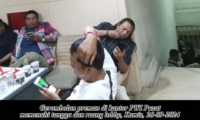 Kantor PWI Pusat Dijaga Gerombolan Bertampang Debt Collector, Siapa Mereka?