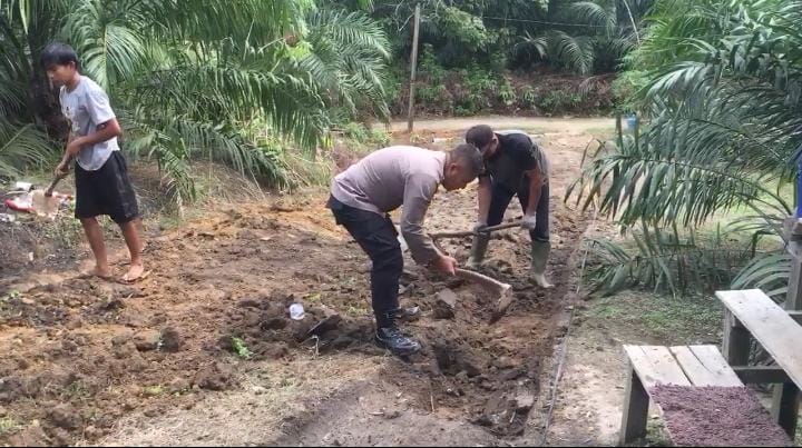 Kapolres Melawi Memberikan Apresiasi Terhadap Inisiatif Aiptu Yanto