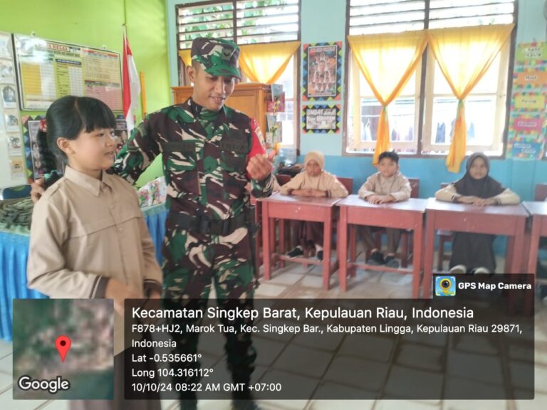 Serda Junaidi Babinsa Marok Tua, Memberi materi Wawasan Kebangsaan Kepada Siswa–Siswi Di SDN 005