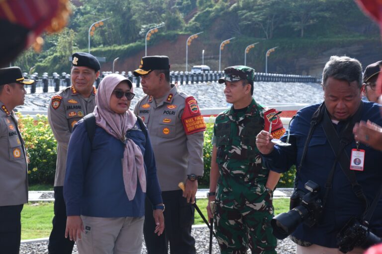 Pangdam I/BB Kembali Dampingi Presiden RI Resmikan Dua Proyek Strategis Nasional di Provinsi Sumatera Utara