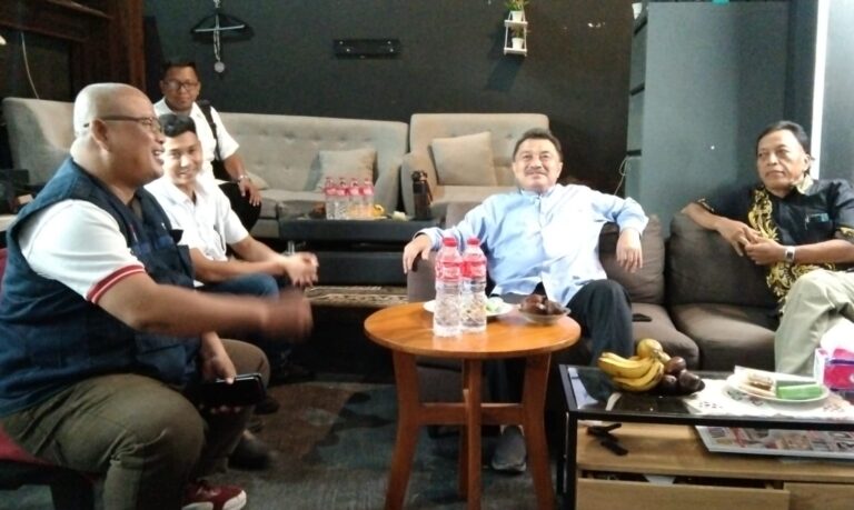 Bobihoe Mendapat Kepercayaan mendampingi Tri Adhianto Sebagai Calon Walikota Bekasi