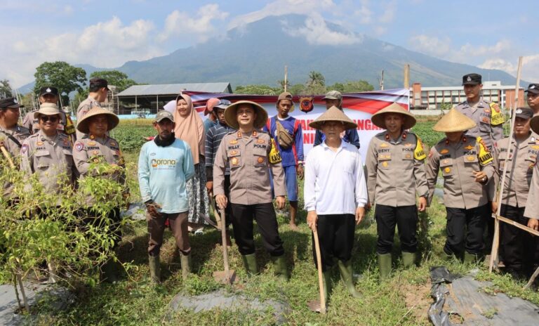 Polres Kuningan Buka Lahan Bengkok Desa Bojong untuk Swasembada Ketahanan Pangan