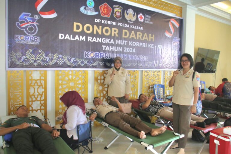 Korpri TNI Bersama Korpri Polda Kalbar Gelar Aksi Kemanusiaan Sambut HUT ke-53
