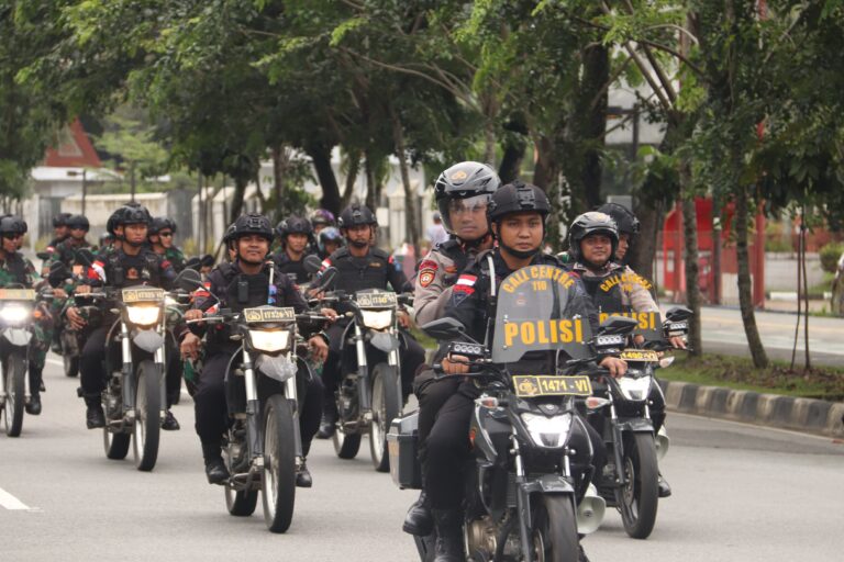 Polda Kalbar Laksanakan Patroli Gabungan Sekala Besar Dalam Rangka Cipta Kondisi