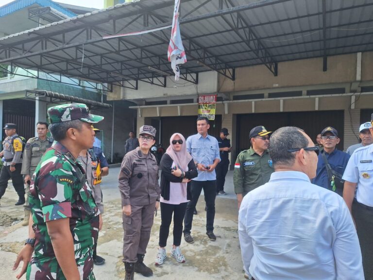 Pastikan Keamanan Dan Kelancaran Pilkada 2024, Dandim 1202/Singkawang Bersama Forkopimda Tinjau Titik TPS.
