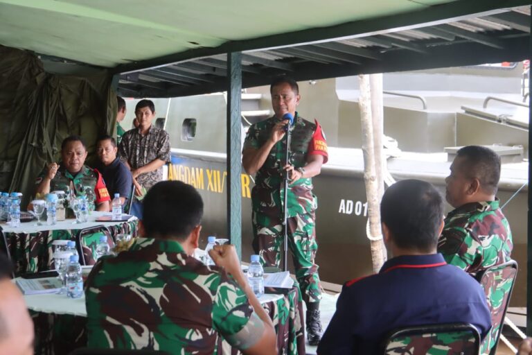 Pangdam XII/Tpr Laksanakan Sea Trial KMC Komando di Perairan Sungai Kapuas