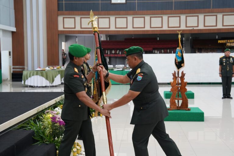 Pangdam Tanjungpura Pimpin Sertijab Danrem 121/Abw