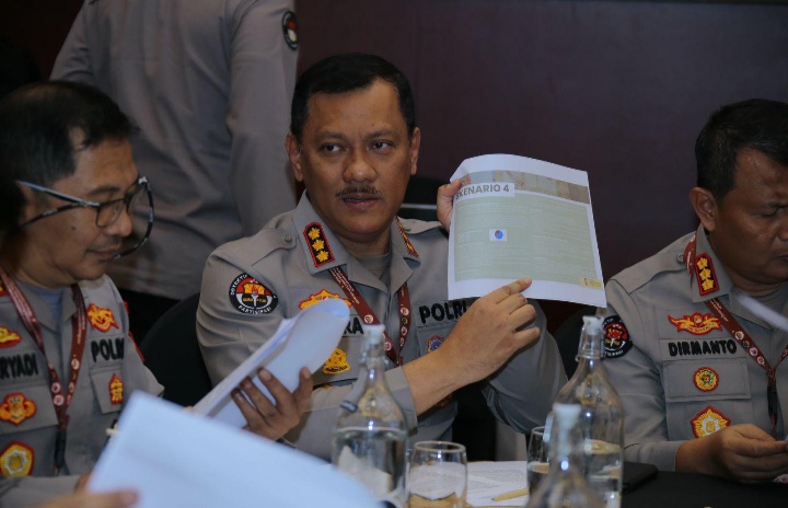 Kabidhumas polda kepri Memperoleh Sertifikat kompetensi kehumasan dari BNSP RI