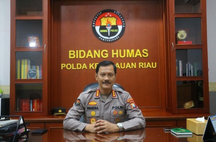 Sebanyak 703 Personel Polda Kepri Dan Jajaran Dilakukan Alih Tugas Jabatan dan mutasi.