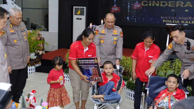 Polda Kalbar Laksanakan Perayaan Natal Bersama 2024, Tingkatkan Semangat Melayani Dan Mengayomi Masyarakat.