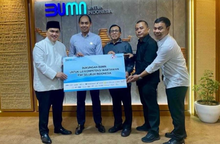 Polda Metro Jaya Panggil Empat Pengurus PWI Pusat Untuk Menguak Penggelapan Cashback oleh Hendri Ch Bangun & Sayyid Iskandar //