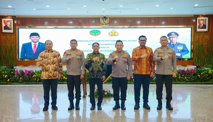 Kapolri dan Menhut Perkuat Sinergitas Upaya Perlindungan Kawasan Hutan