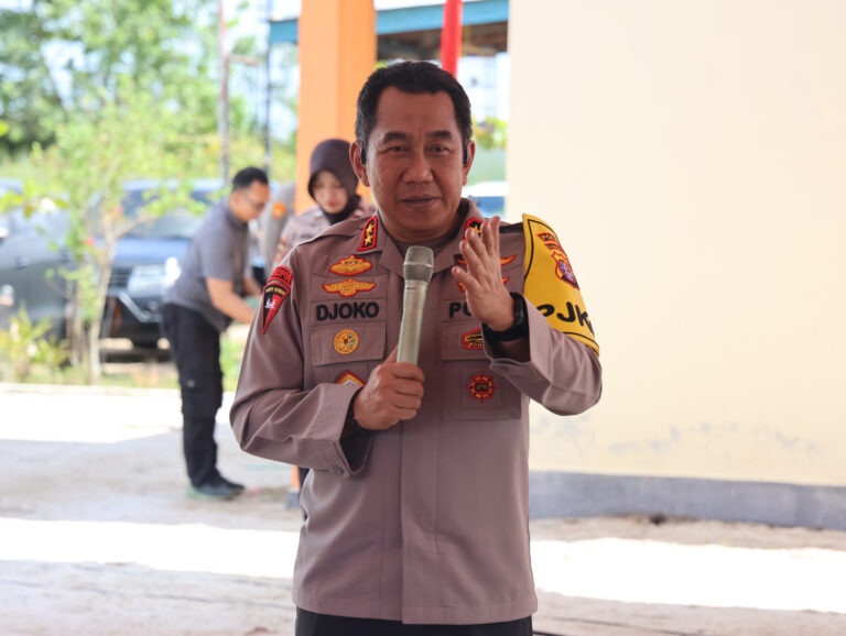 Peduli Kesejahteraan Personel, Kapolda Kalteng Resmikan Perumahan Bersubsidi Untuk Anggotanya