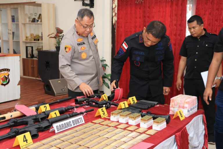 Satgas Ops Damai Cartenz-2025 Gagalkan Penyelundupan Senjata ke KKB di Puncak Jaya