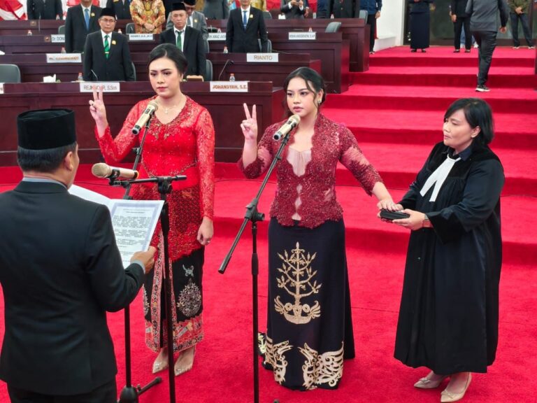 Dua Anggota DPRD Mura PAW Resmi Dilantik, Komposisi Lengkap dan Keterwakilan Perempuan Meningkat
