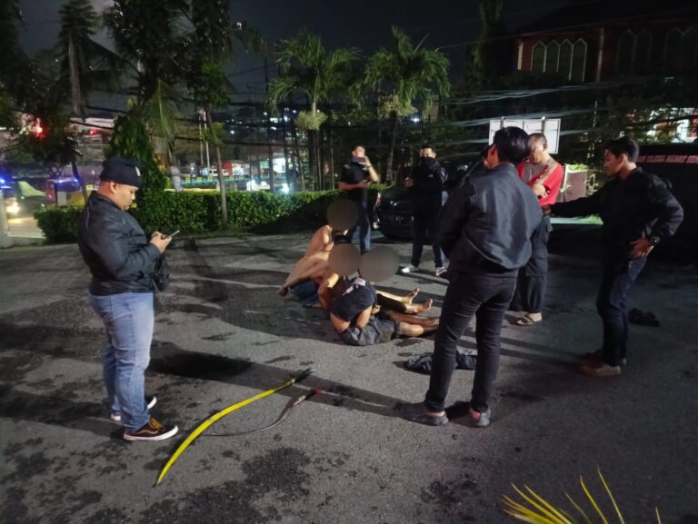 Polisi Amankan Pelajar Bawa Clurit Saat Konvoi Dini Hari di Semarang