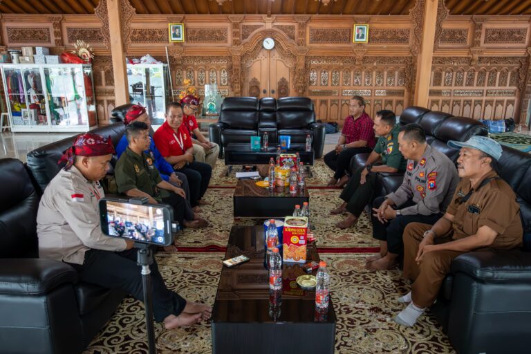 Media Jakarta Kunjungi Padepokan Dimas Kanjeng Taat Pribadi