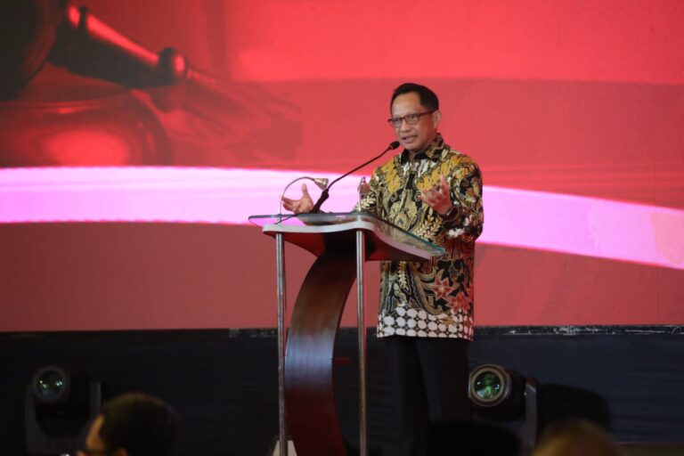 Mendagri Siap Dukung KAI sebagai Mitra Strategis Kemendagri dan Pemda