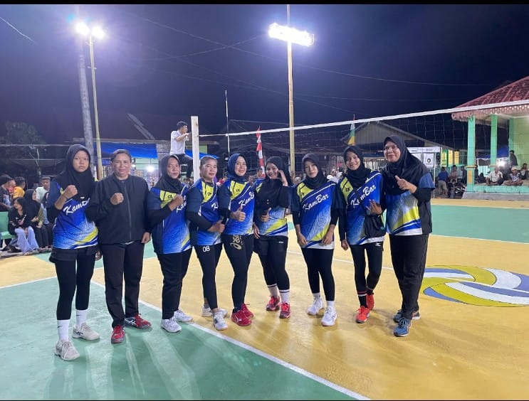 Time Voli putri Batu Berdaun terdiri dari Gabungan senior dan junior berhasil tembus Final Turnamen Voli Marok Tua Tahun 2025,