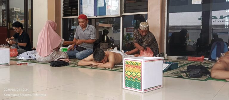 LKP Digjaya Waloyo Bersama Yayasan Ibnu Yahya dan BAZNAS Kota Tangerang Selatan Gelar Pengobatan Gratis untuk Masyarakat di Masjid Agung Al Mujahidin Serpong