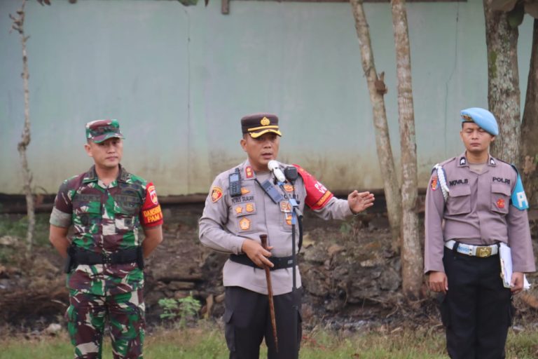 Sinergi TNI-POLRI Amankan Kunjungan Ketua Umum Seruni di Sragen